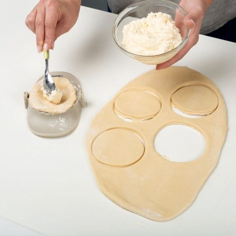 VLACHOS BROS S.A IMPORTS (NAVA),Valantis Vlachos Forma do Pierogów NAVA MISTY Pierogownica 9,5 cm do Zmywarki