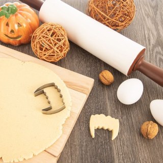 Grupa Orion Sp. z o.o. Wykrawacz do Ciastek Metalowy Zęby Wampira 5,5 cm Solidny Trwały ORION