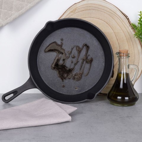 Grupa Orion Sp. z o.o. Żeliwna Patelnia 25 cm Odporna Okrągła Indukcja ORION