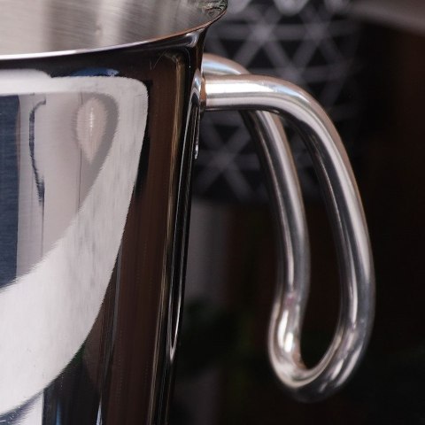 Grupa Orion Sp. z o.o. Garnek do Gotowania Mleka Indukcja z Uchwytem Wylewką Stalowy ORION 1 L