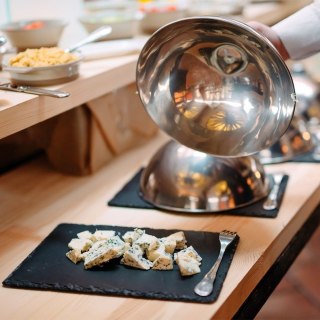 Grupa Orion Sp. z o.o. Taca do serwowania z kloszem stalowa 24x10 cm