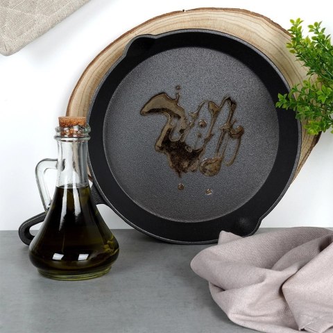 Vilde Patelnia na Gaz Indukcja Żeliwna z Nakładką Silikonową Solidna VILDE 25 cm