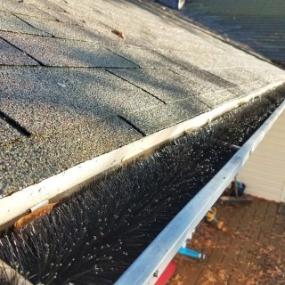 KINZO Siatka Szczotka Zabezpieczająca Ochronna do Ochrony Rynny Solidna ORION 4 m