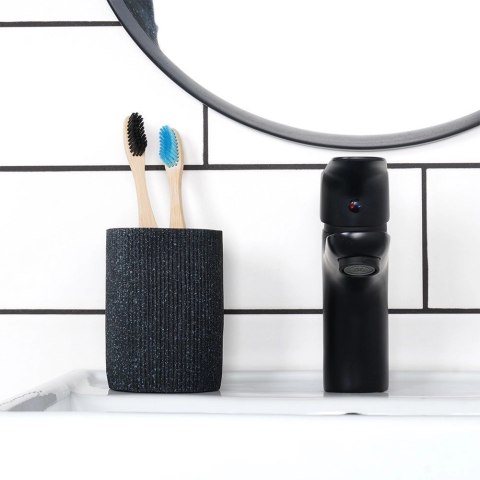 EDCO Eindhoven BV Kubek Łazienkowy Ceramiczny Czarny 7,5 x 10,5 cm ALPINA Ryflowany