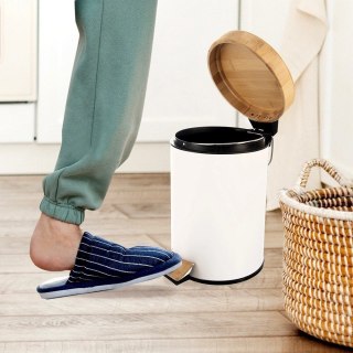 Grupa Orion Sp. z o.o. Kosz na Śmieci Metalowy z Pedałem Biały 3 L ORION WHITELINE Pojemny