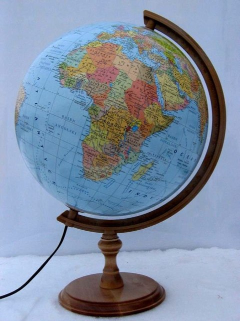 GLOBUS FIZ/POLIT PODSW @320 DREW STOPKA PUD