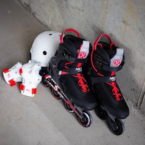 NA14124 CZARNE ROZM. 38 ŁYŻWOROLKI NILS EXTREME