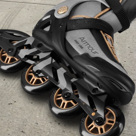 NA22151 ŁYŻWOROLKI ARMOUR SZARE ROZM. 45 NILS EXTREME