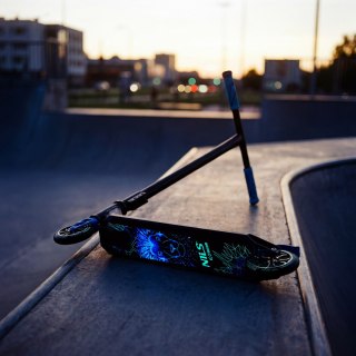 HS155 HULAJNOGA FLUORESCENCYJNA LION NIEBIESKA NILS EXTREME