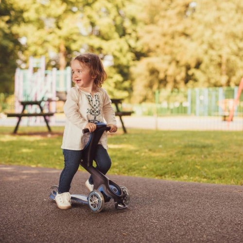 Hulajnoga balansowa dla dziecka – dlaczego i kiedy warto na nią postawić?